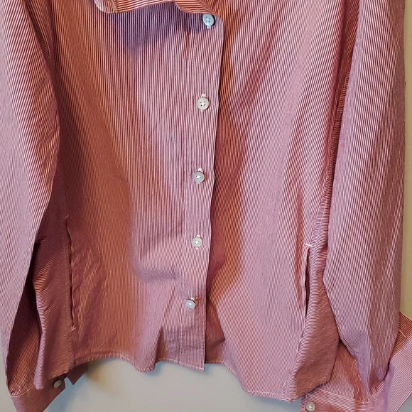Alara Burgundy Stripe Button Down Shirt. Size S - Picture 6 of 6